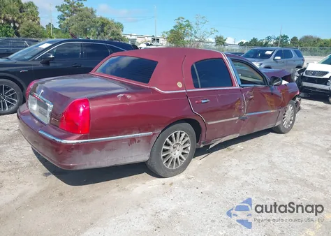 2003 Lincoln Town Car Executive из США, поврежденный, VIN 1LNHM81W03Y601824